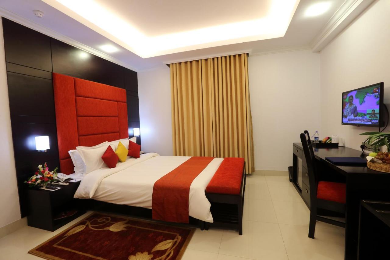 Nascent Gardenia Baridhara Hotel Dhaka Exterior photo