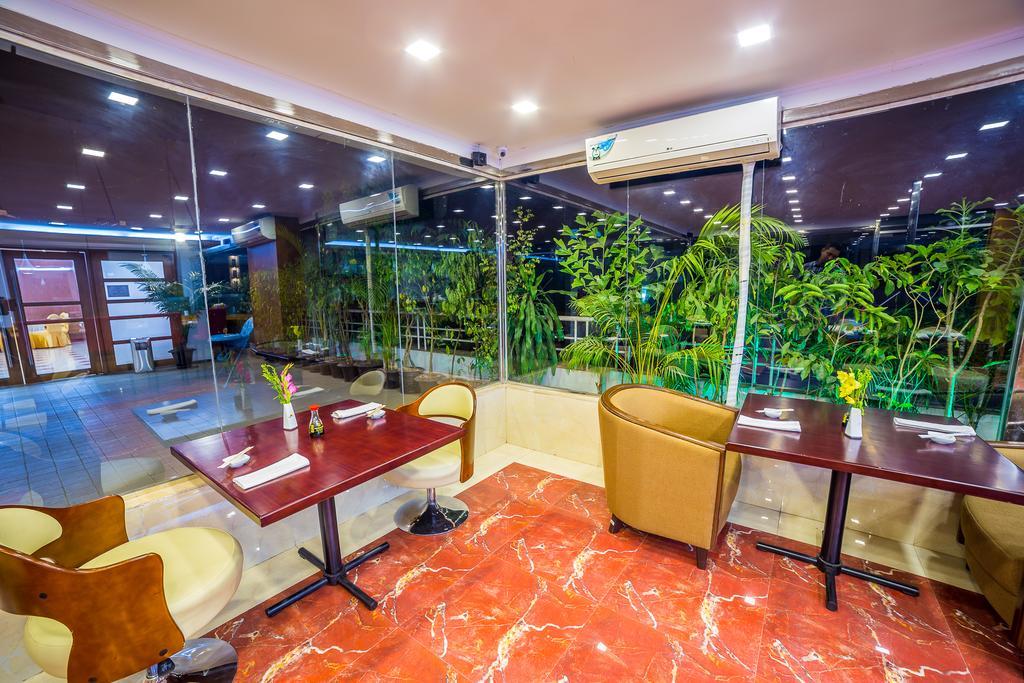 Nascent Gardenia Baridhara Hotel Dhaka Exterior photo
