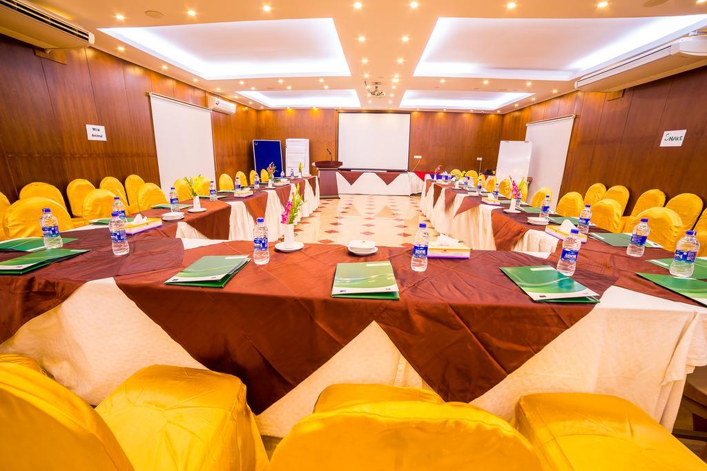 Nascent Gardenia Baridhara Hotel Dhaka Exterior photo