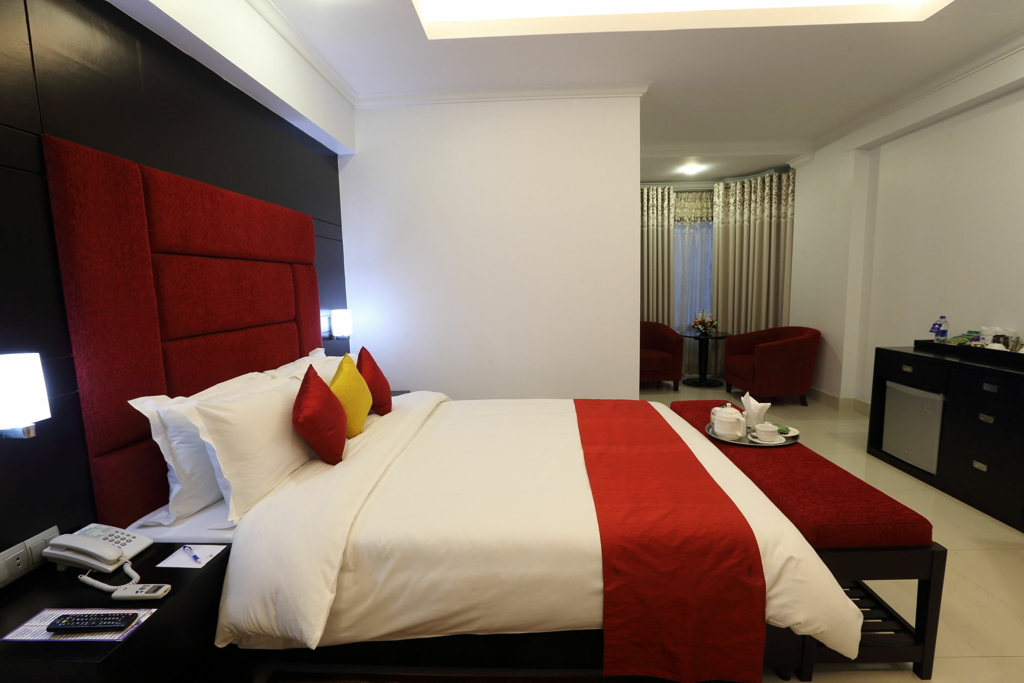 Nascent Gardenia Baridhara Hotel Dhaka Exterior photo