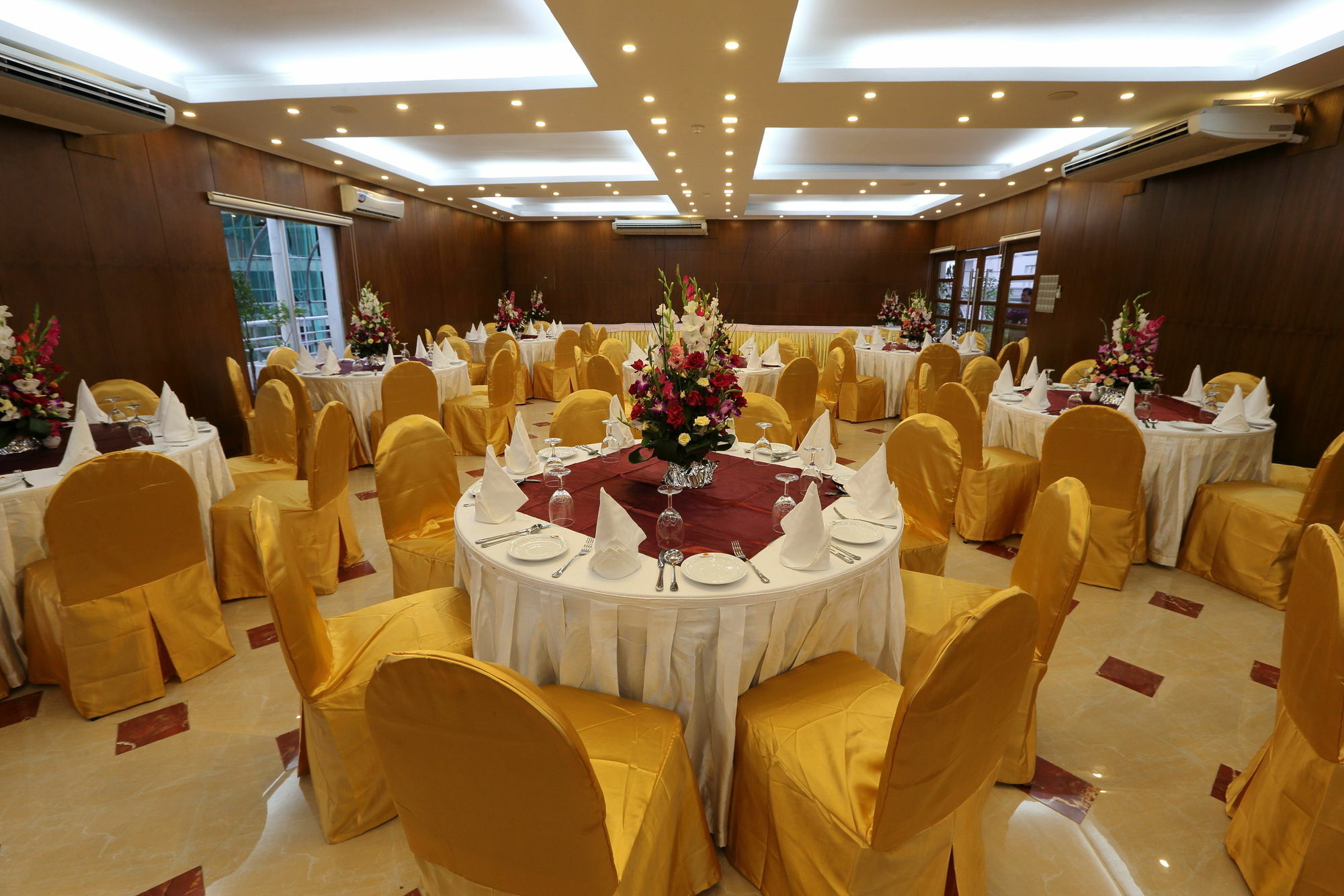 Nascent Gardenia Baridhara Hotel Dhaka Exterior photo